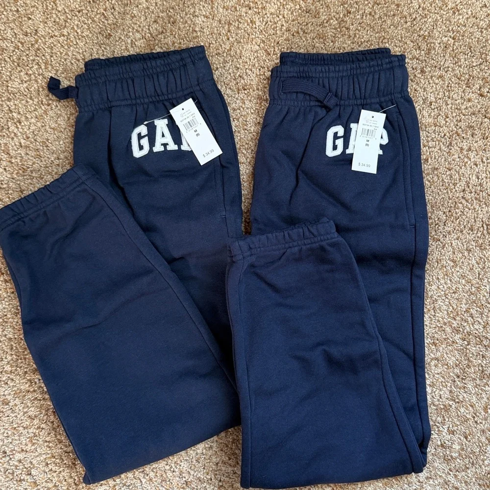 NWT Kids Relaxed Gap Logo Joggers, blue galaxy, M  2 pair  6237540010202